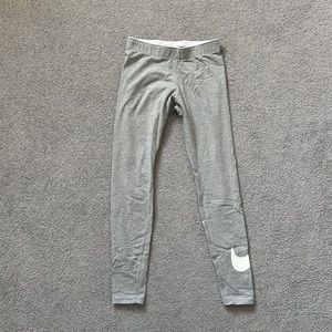 Girls Nike Leggings